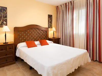 Ξενοδοχείο με διαμερίσματα Caleta Garden 2*
