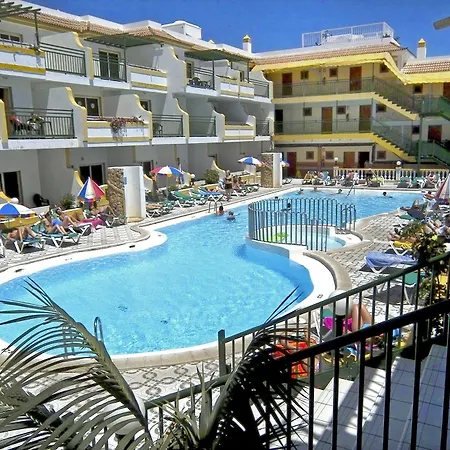 Ξενοδοχείο με διαμερίσματα Caleta Garden